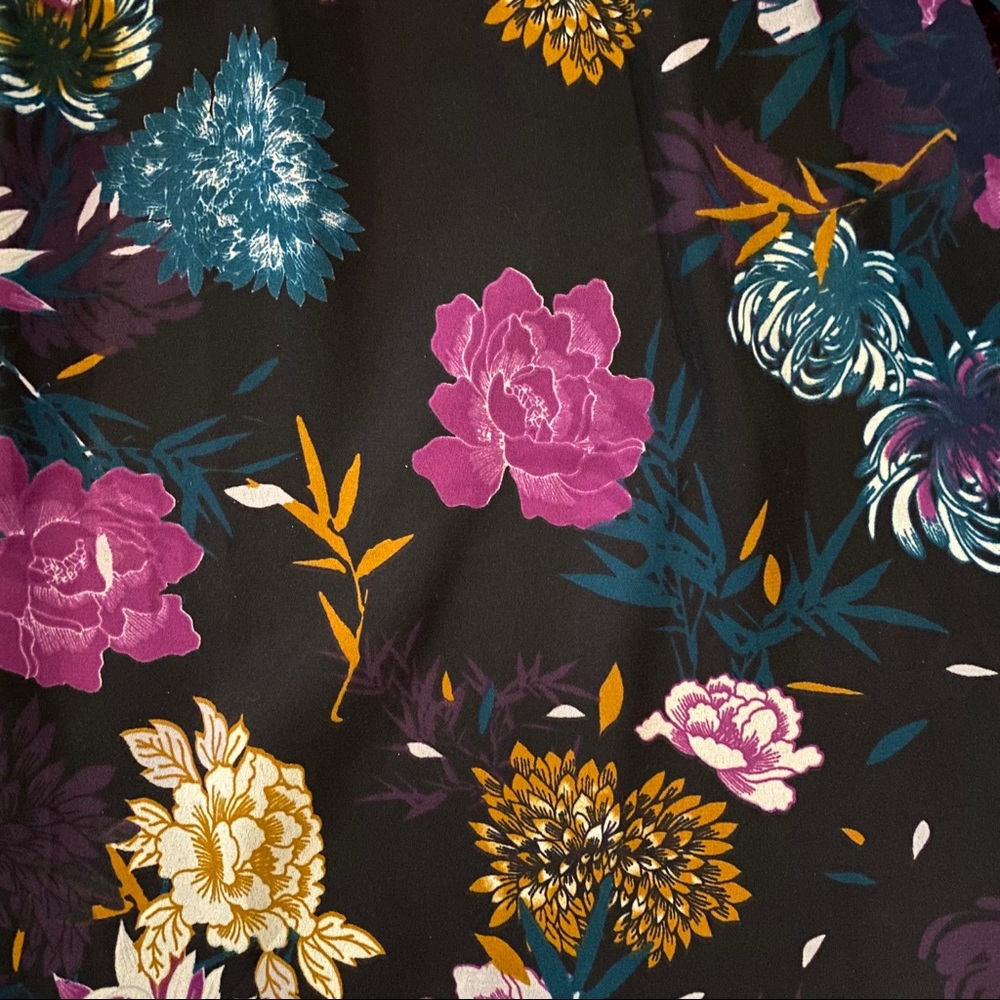 FLORAL INC TOP - Picture 5 of 5
